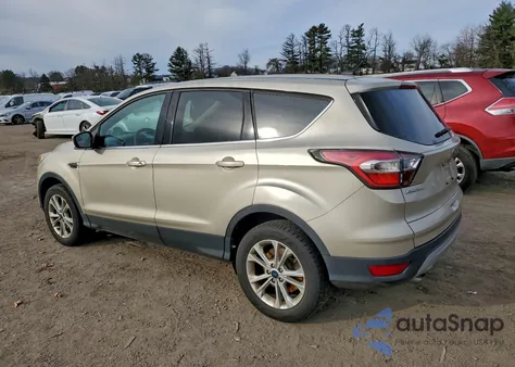 2017 Ford Escape Se z USA, uszkodzony, nr VIN 1FMCU9GD7HUB49312